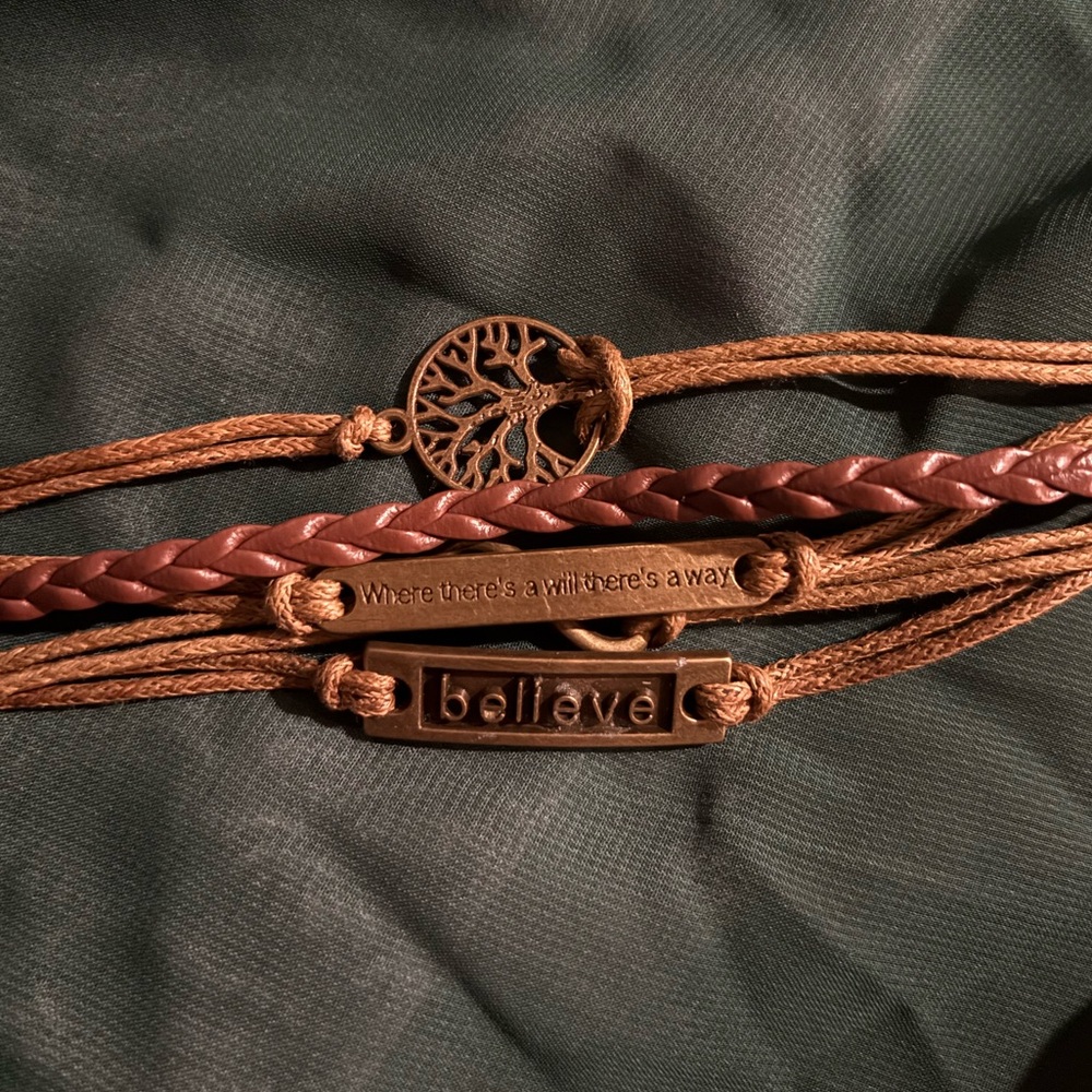Handmade multi layer leather and metal bracelet